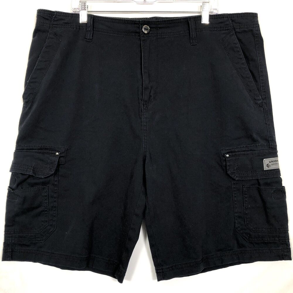 UnionBay Men's Cargo Shorts Size 42 Outdoors Cotton 6 Pockets Dark Blue
